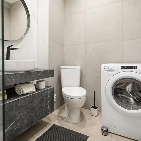 Belchoro Sealine Apartment