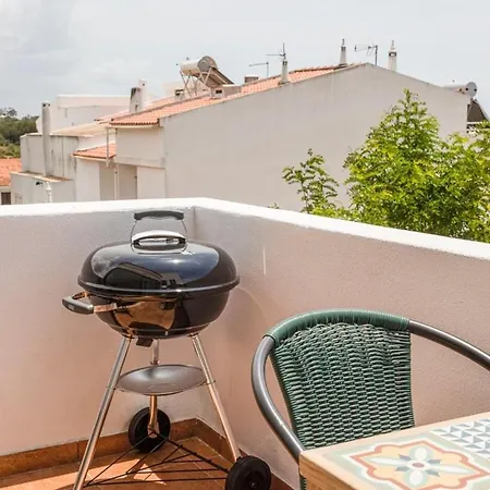 Belchoro Sealine Apartment