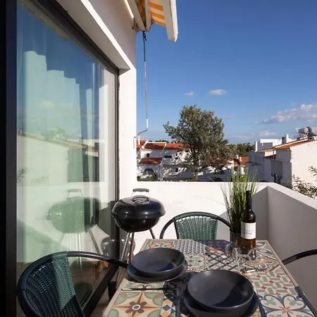 Belchoro Sealine Apartment